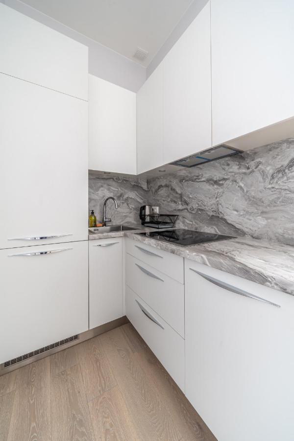 New Comfortable 2 Bedroom Cottage W/Big Terrace Jūrkalne Buitenkant foto